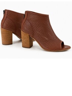 Steve Madden Peep Toe Boho Block Heel Leather Bootie